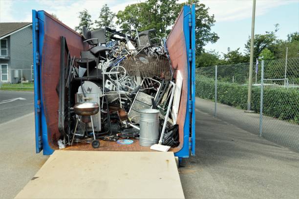 Best Construction Debris Removal  in Sartell, MN